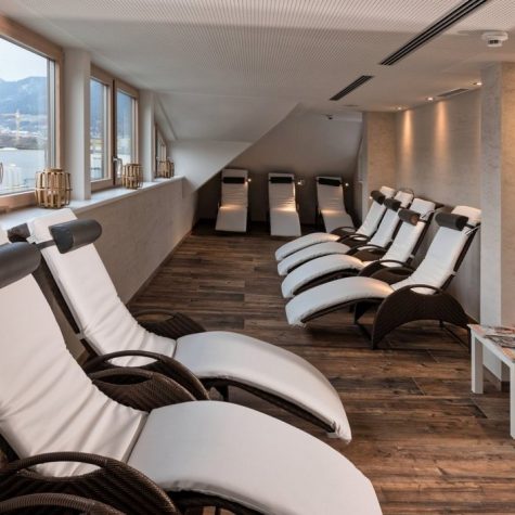 csm_Alphotel-Innsbruck-Tirol-Panoramasauna-Ruheraum_9e9c57a4d9