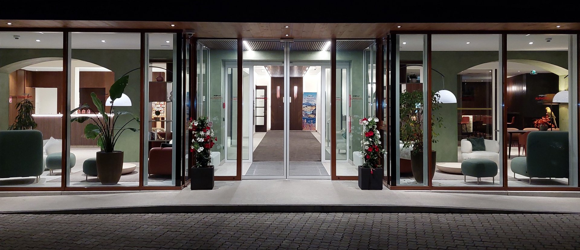 csm_by_night_718d1a89e1